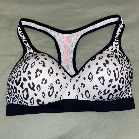 PINK Victoria's Secret Other - Size Small, Victoria’ Secret Pink cheetah print sports bra
